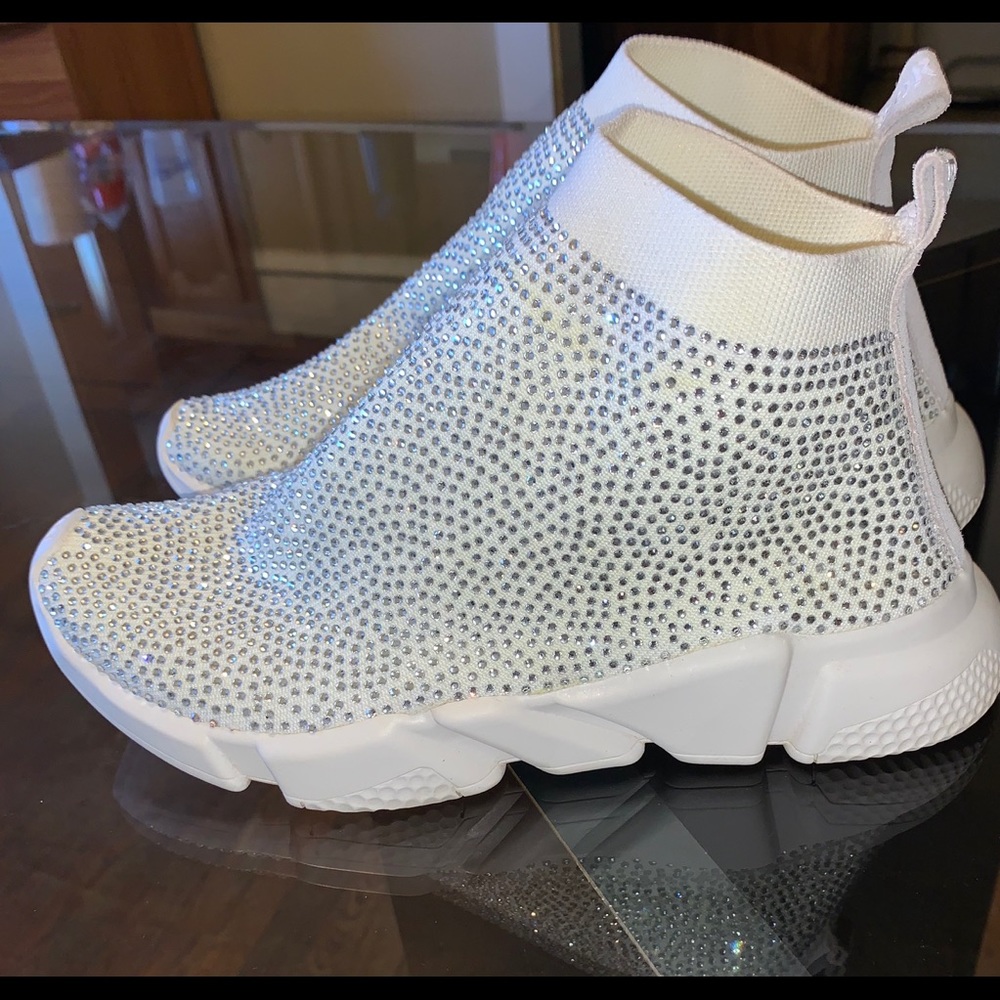 Women’s shoes